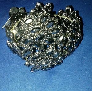 International Concepts Bracelet